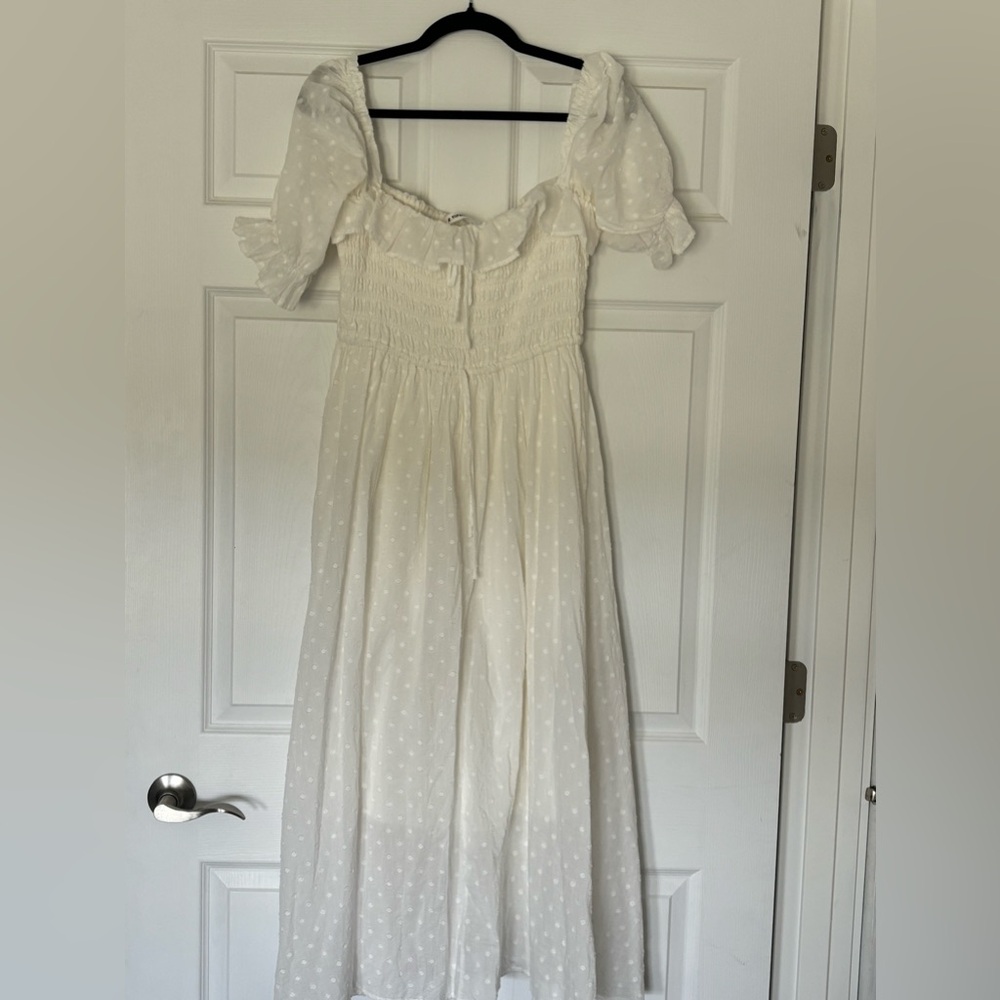 R. YIPOSHA, Women’s Medium, White